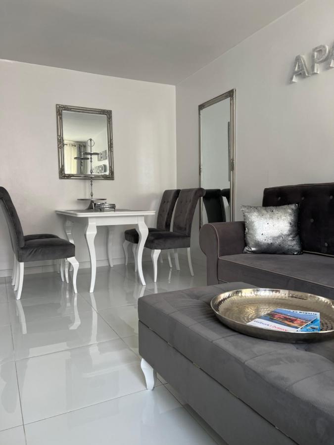 Apartament Chanel Centrum Apartman Malbork Kültér fotó